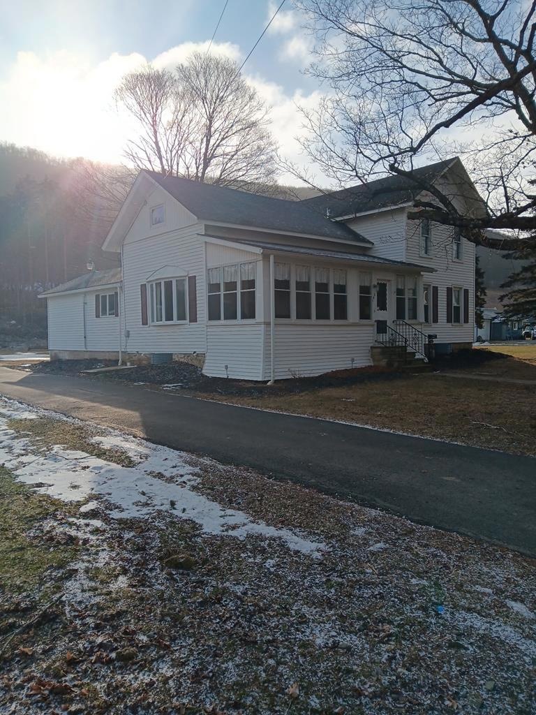 Sold $285,000
