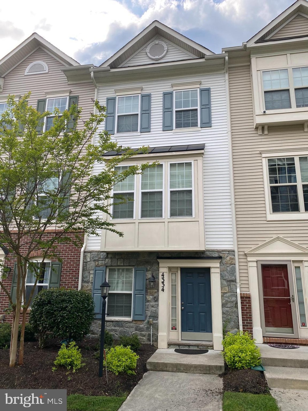 4334 Potomac Highlands Cir, Triangle, VA 22172 - photo 1