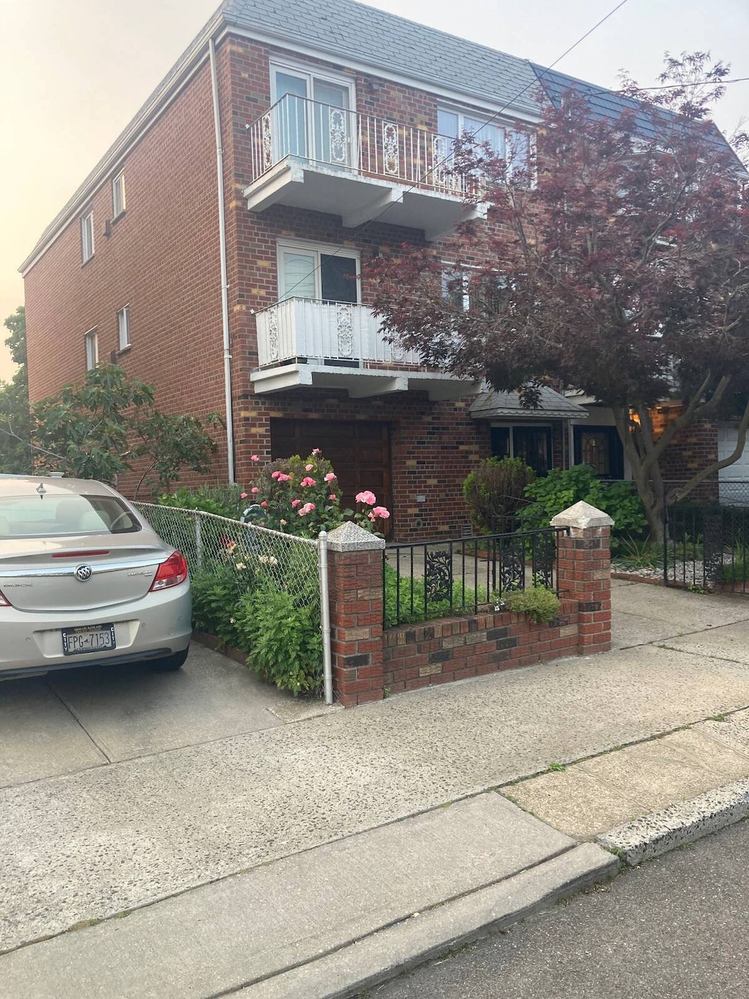 68-09 58th Rd, Flushing, NY 11378 - photo 1