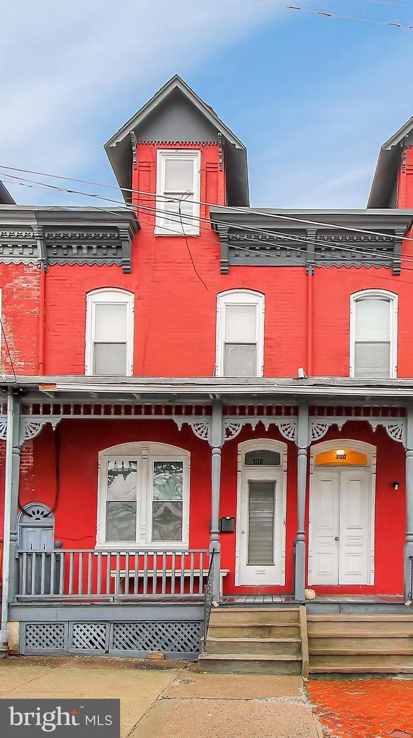 102 Exeter St, Reading, PA 19601 - photo 1