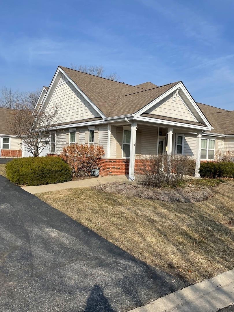 2562 Burnside Way, Waukegan, IL 60087 - photo 1