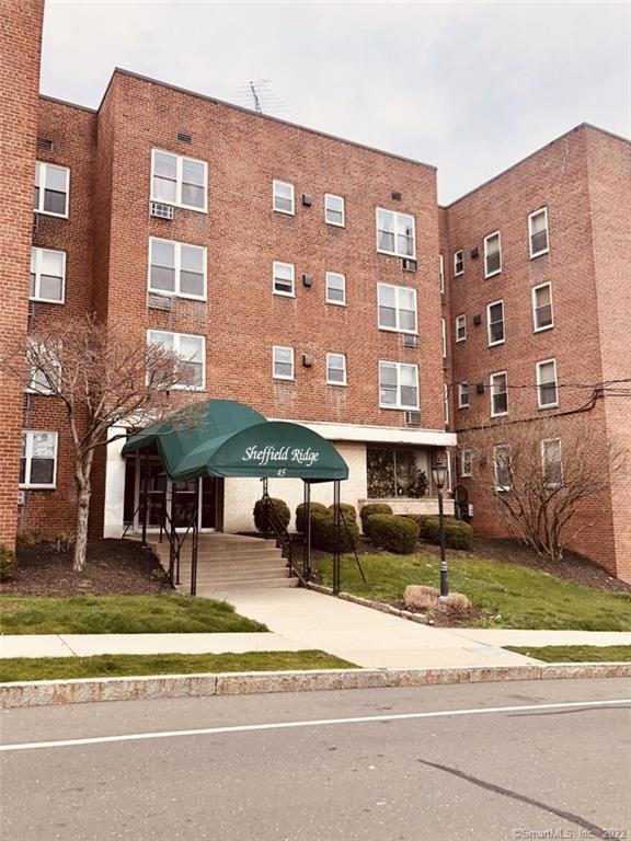 Welcome to 45 Maple Street Unit 4A at Sheffield Ri