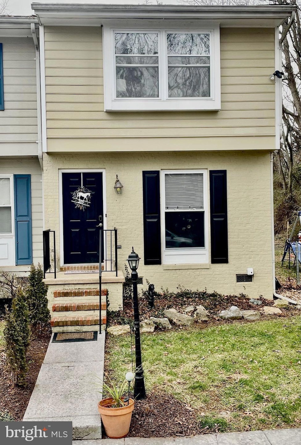 209 Greenhill Ct, Ranson, WV 25438 - photo 1