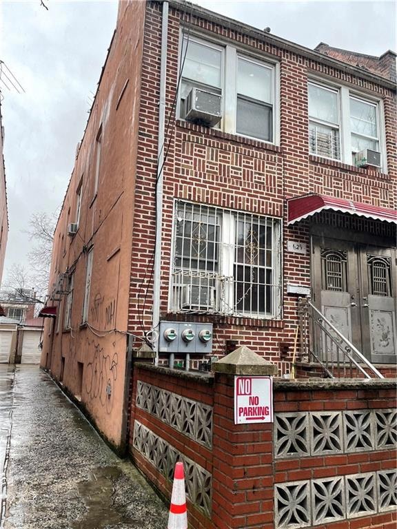 Sold $1,300,000 • Co-Listing Agent