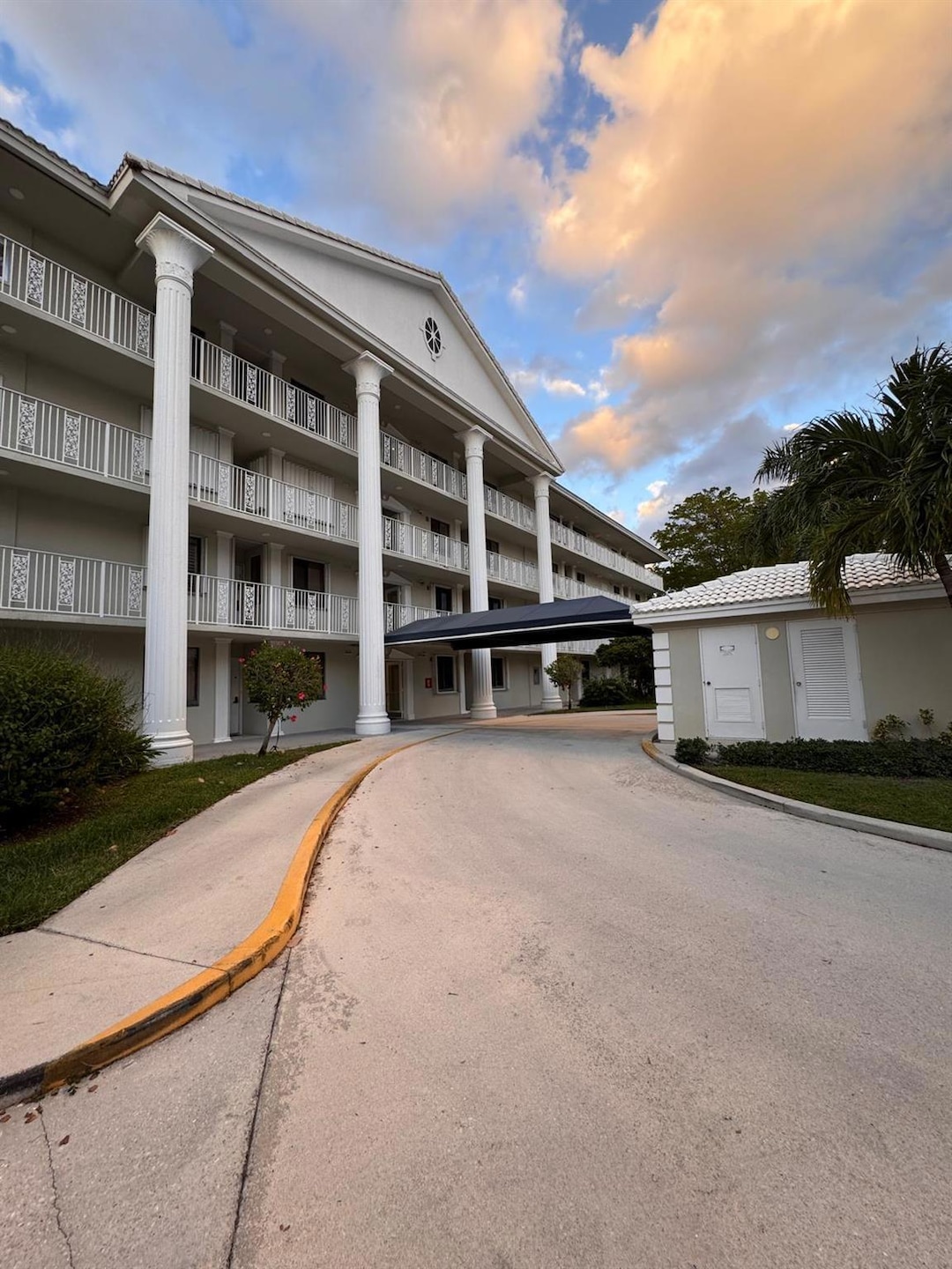 For Rent $2,300/month