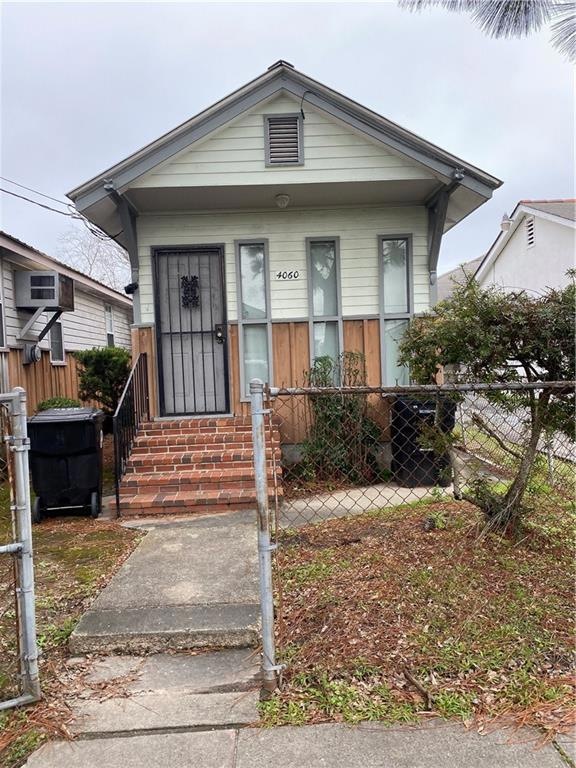 4060 Saint Ferdinand St, New Orleans, LA 70126 - photo 1