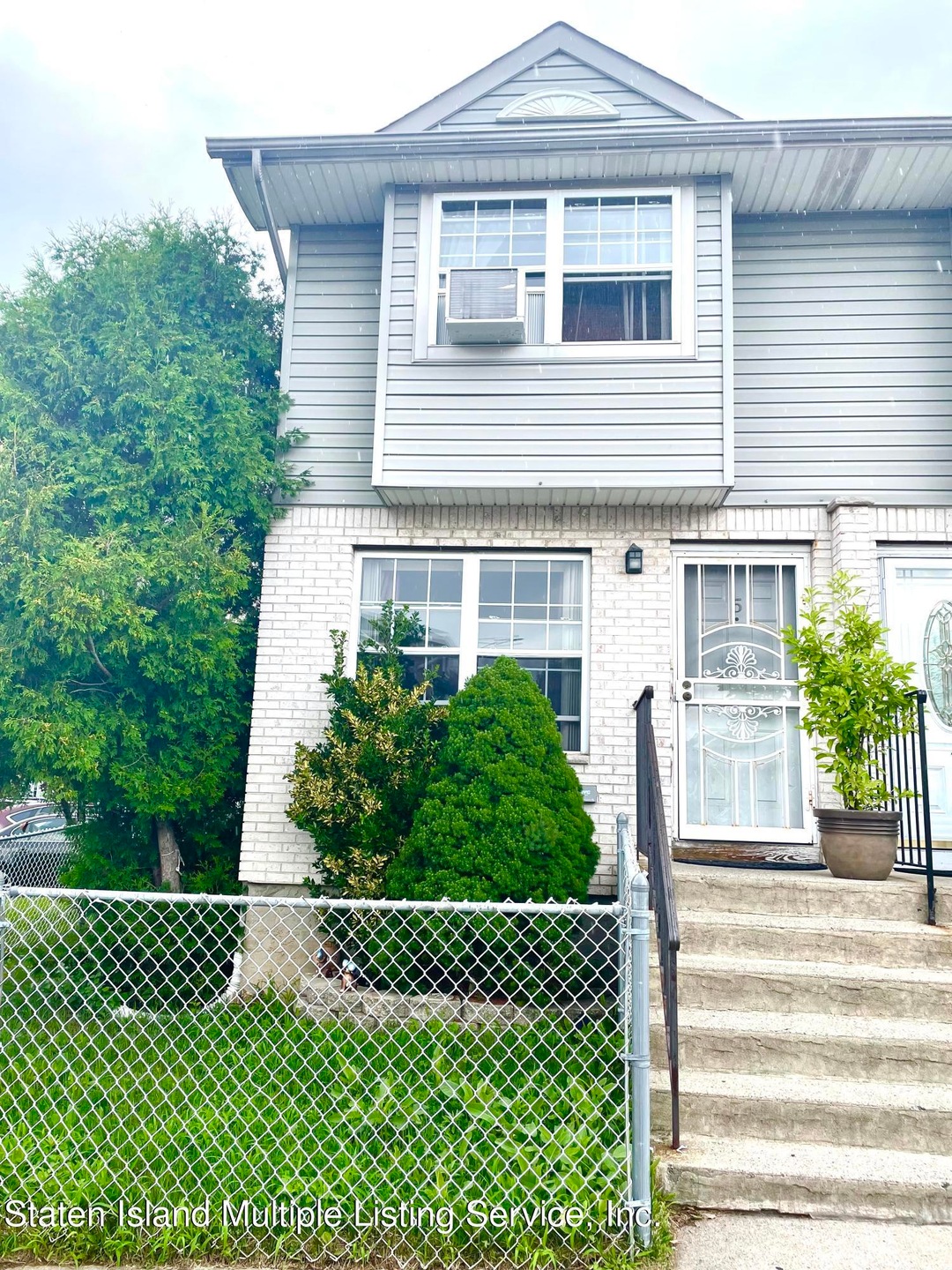 5 Studio Ln, Staten Island, NY 10304 - photo 1