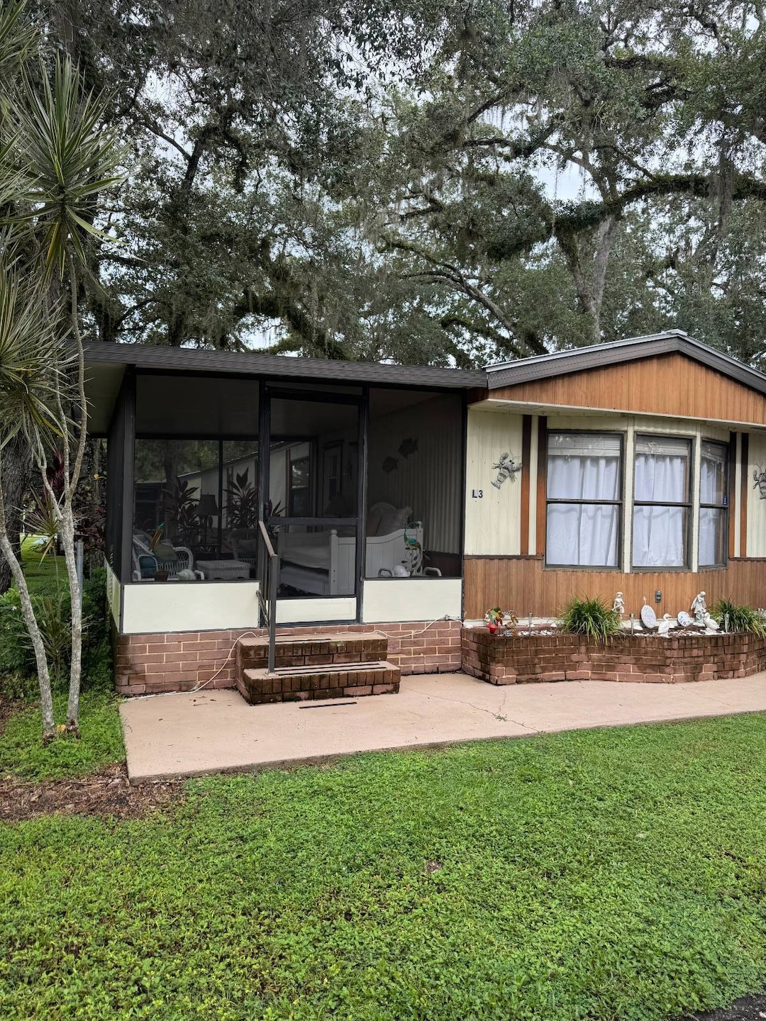 900 Aqua Isles Blvd unit L3, La Belle, FL 33935 - photo 1