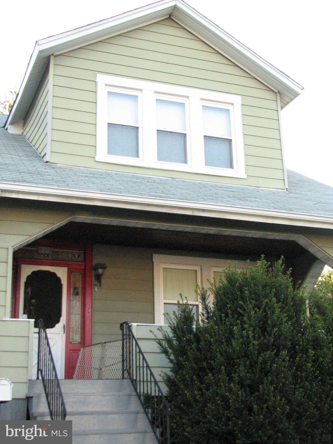 3911 Ridgecroft Rd, Baltimore, MD 21206 - photo 1