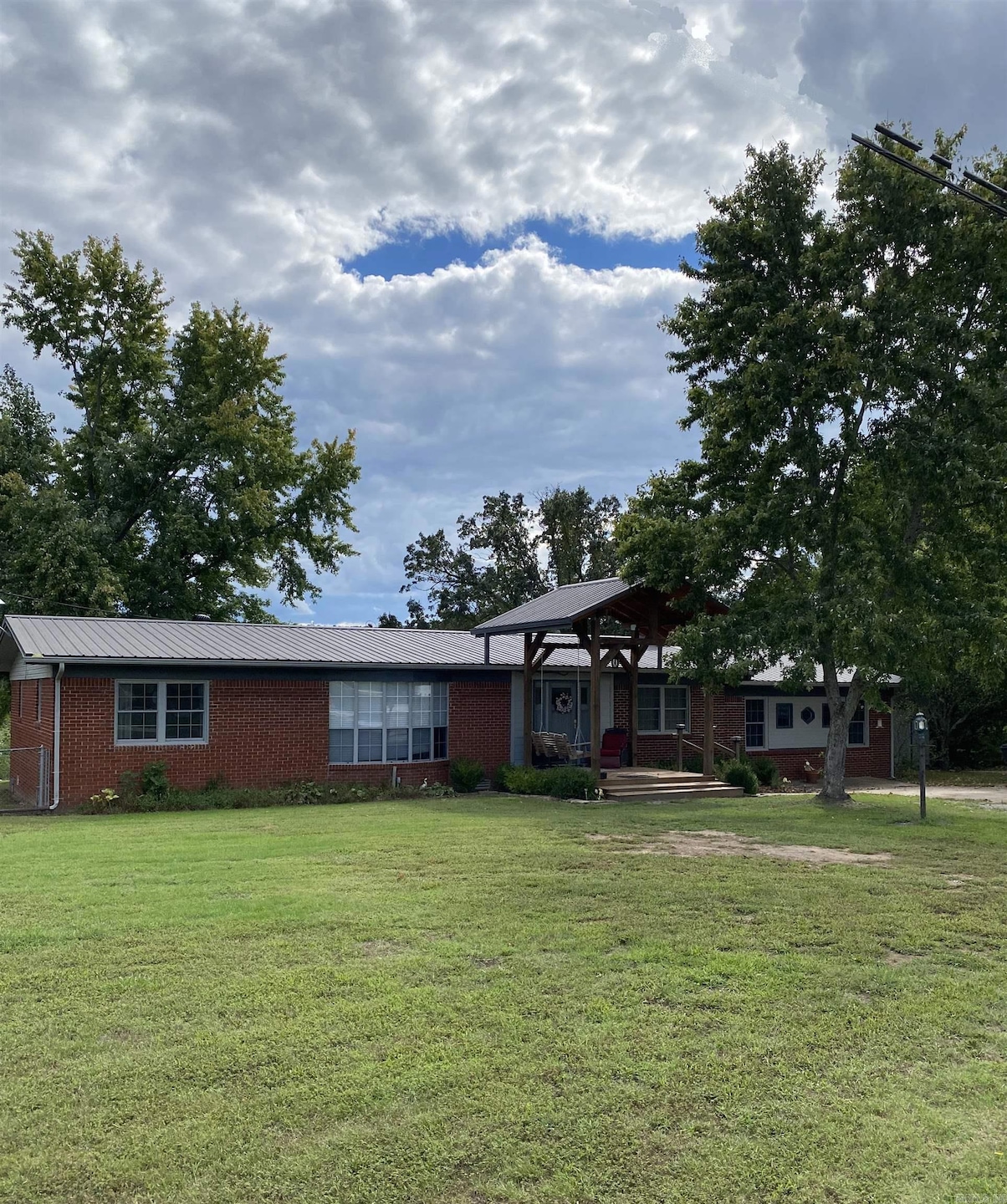Sold $320,000