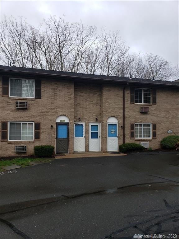 35 Mountain Village Rd unit 22, Waterbury, CT 06706 - photo 1