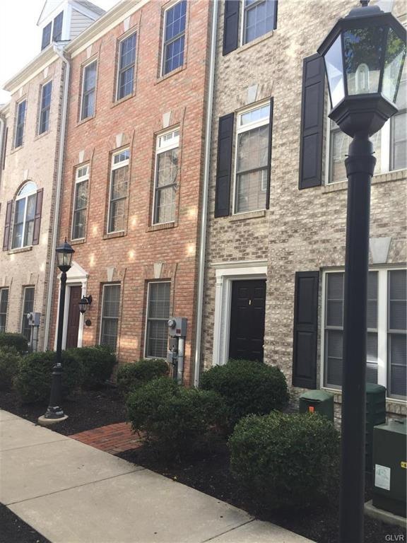 830 W Walnut St unit 11, Allentown, PA 18102 - photo 1