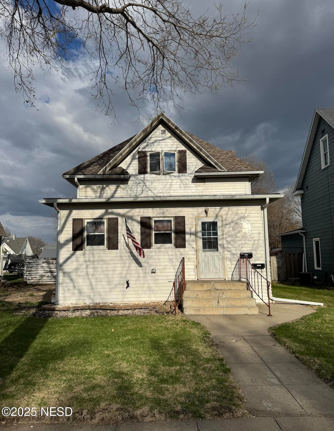 Sold $225,000
