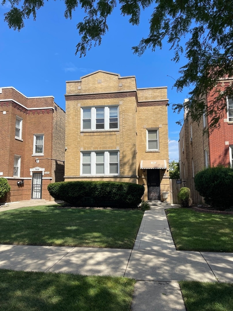 For Rent $1,750/month