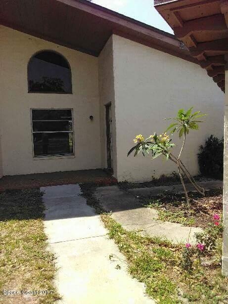 662 Leo Dr, Cocoa, FL 32926 - photo 1