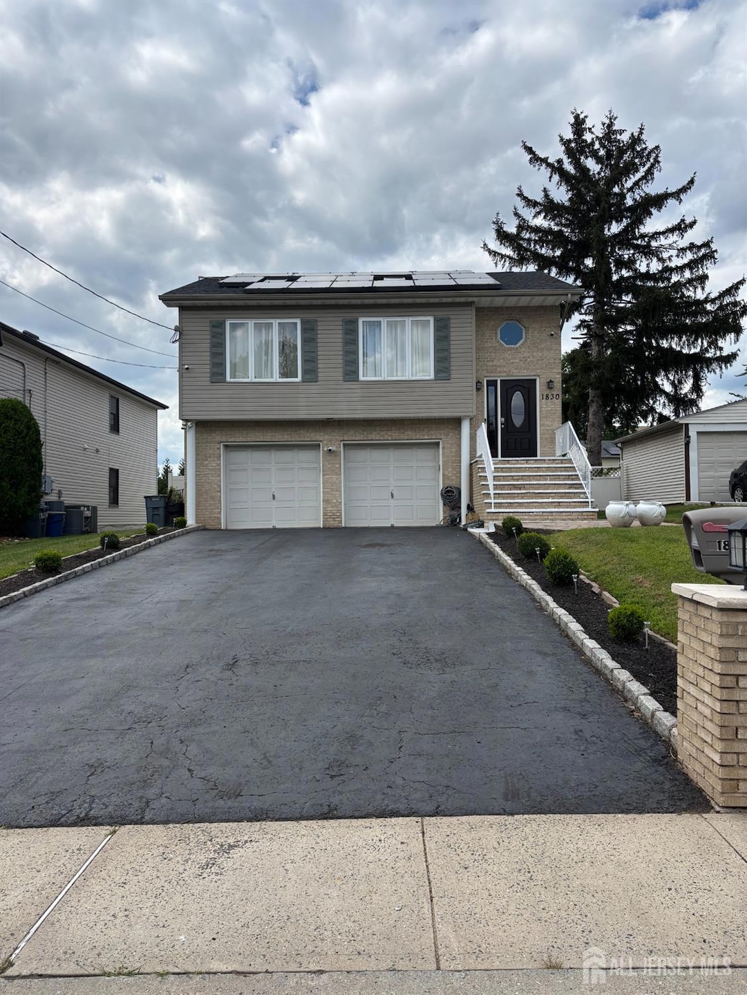 For Rent $6,000/month