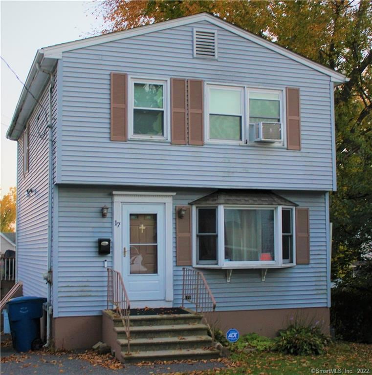 17 Crownbrook Dr, Waterbury, CT 06704 - photo 1