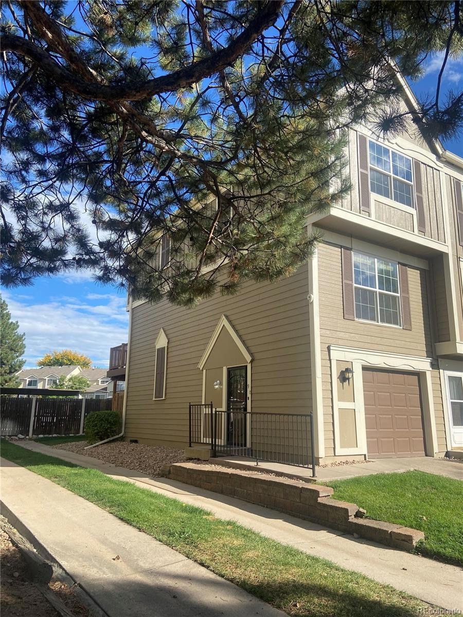 Under Contract $295,000