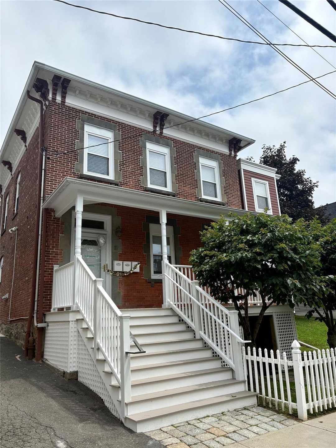 11 S Eckar St unit 1, Irvington, NY 10533 - photo 1