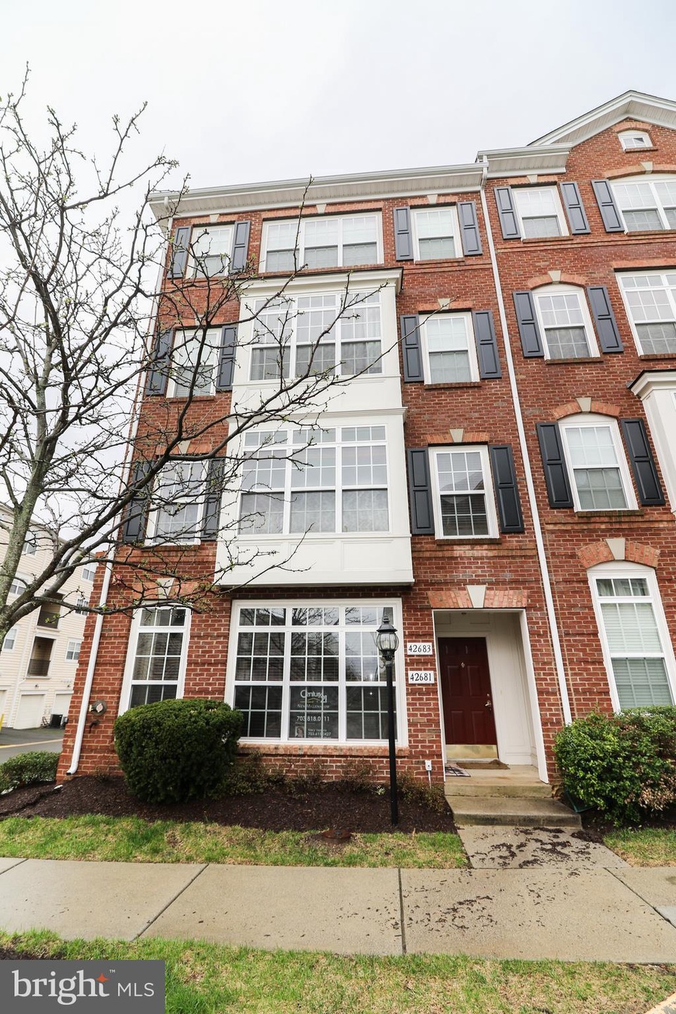 42681 Hollyhock Terrace, Ashburn, VA 20148 - photo 1