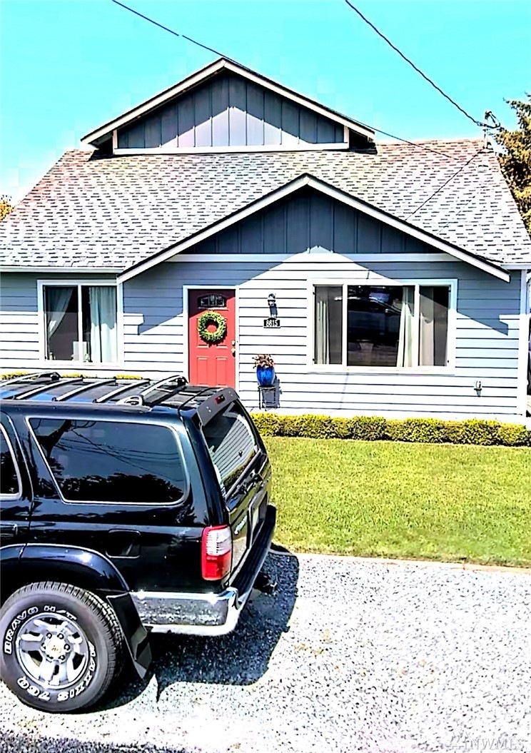 8615 32nd St W, University Place, WA 98466 - photo 1