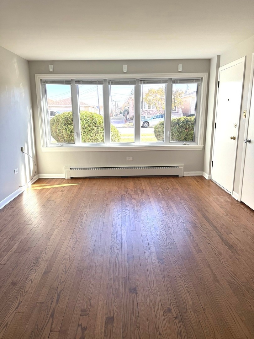 4644 N Sayre Ave unit 1, Harwood Heights, IL 60706 - photo 1