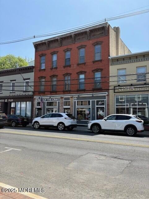 27 W Front Street