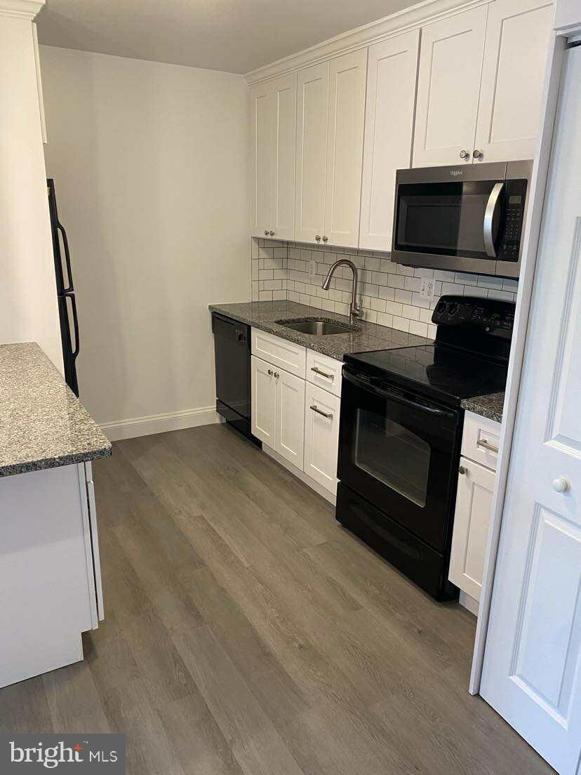 120 W 4th Ave unit 5, Ranson, WV 25438 - photo 1