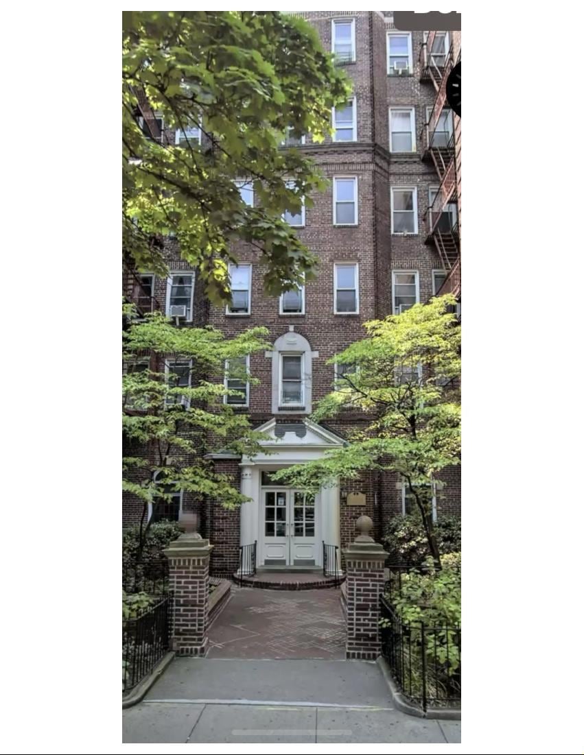 For Sale $499,000