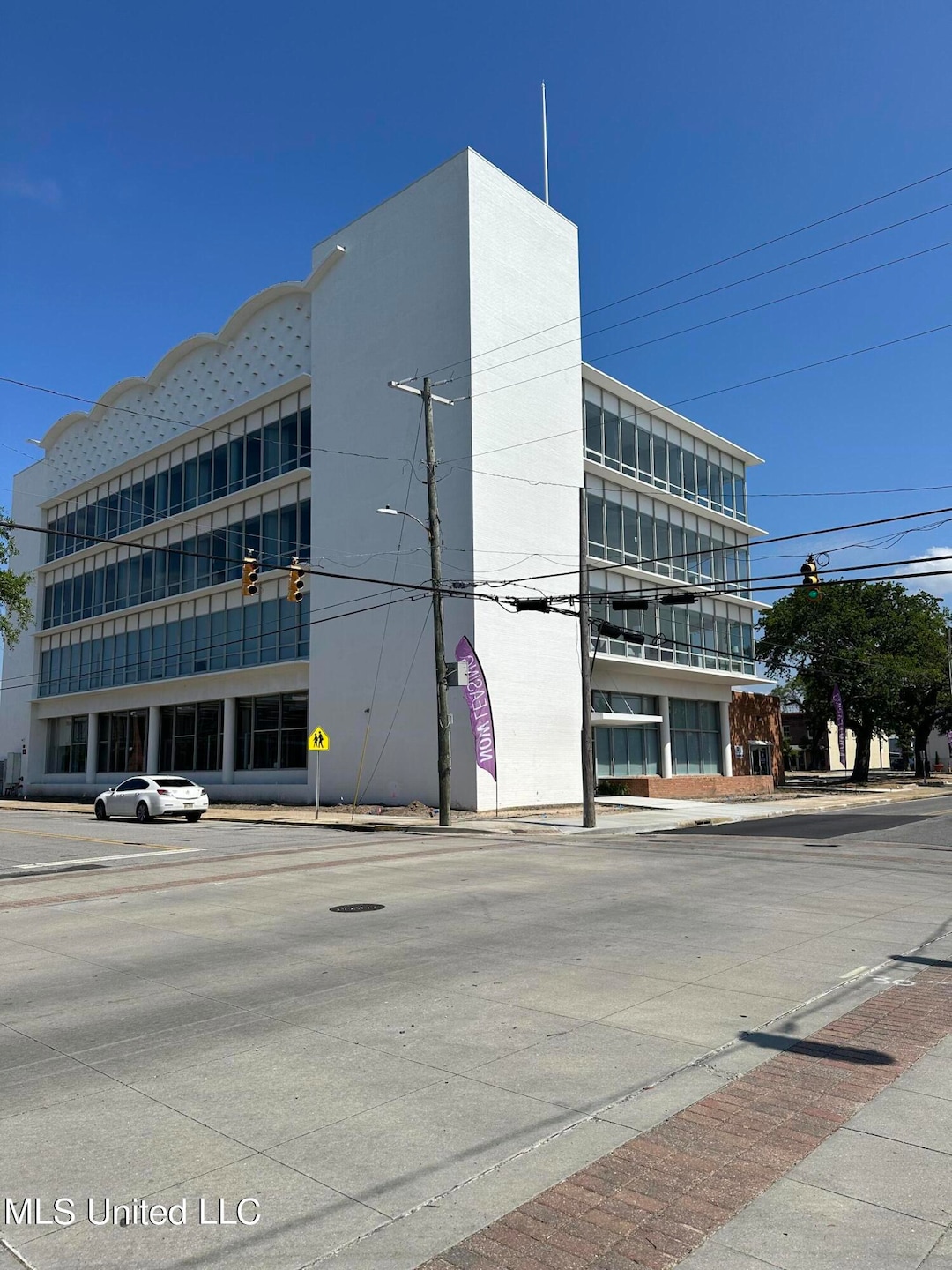 3207 Magnolia St unit 302, Pascagoula, MS 39567 - photo 1