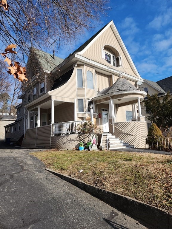 567 Haverhill St, Lawrence, MA 01841 - photo 1