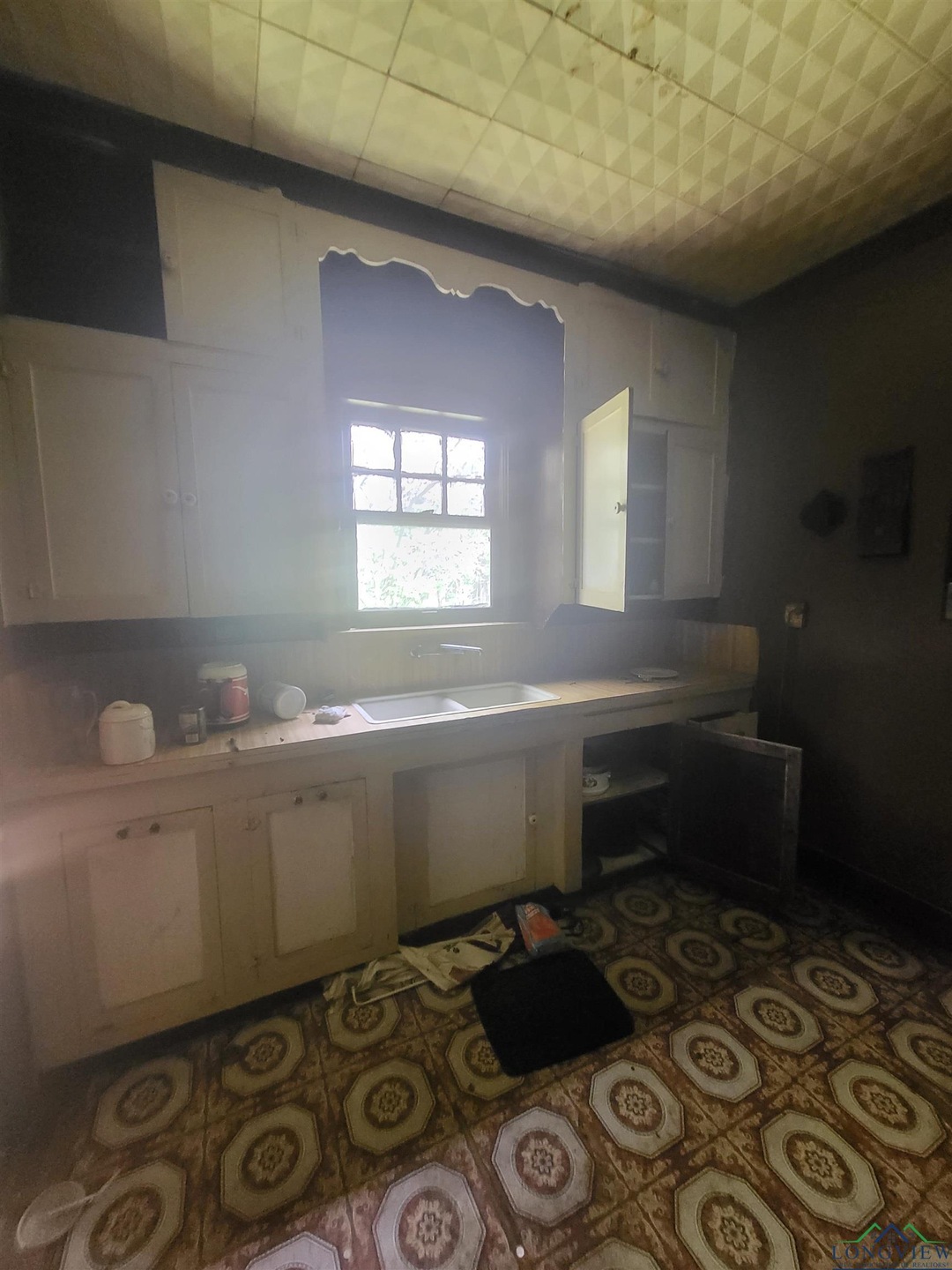 912 N 7th St, Longview, TX 75601 - photo 1