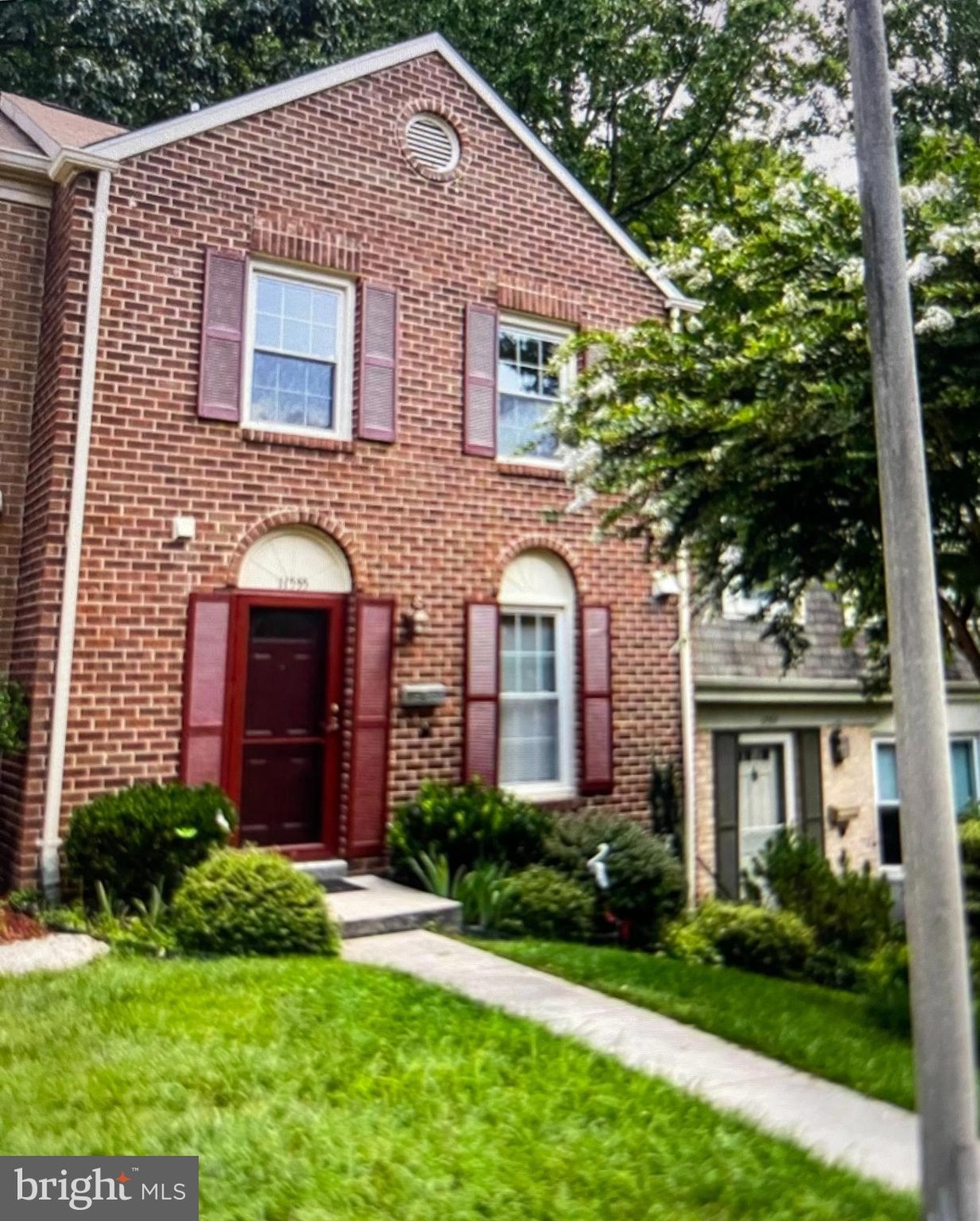 11555 Pine Cone Ct, Reston, VA 20191 - photo 1