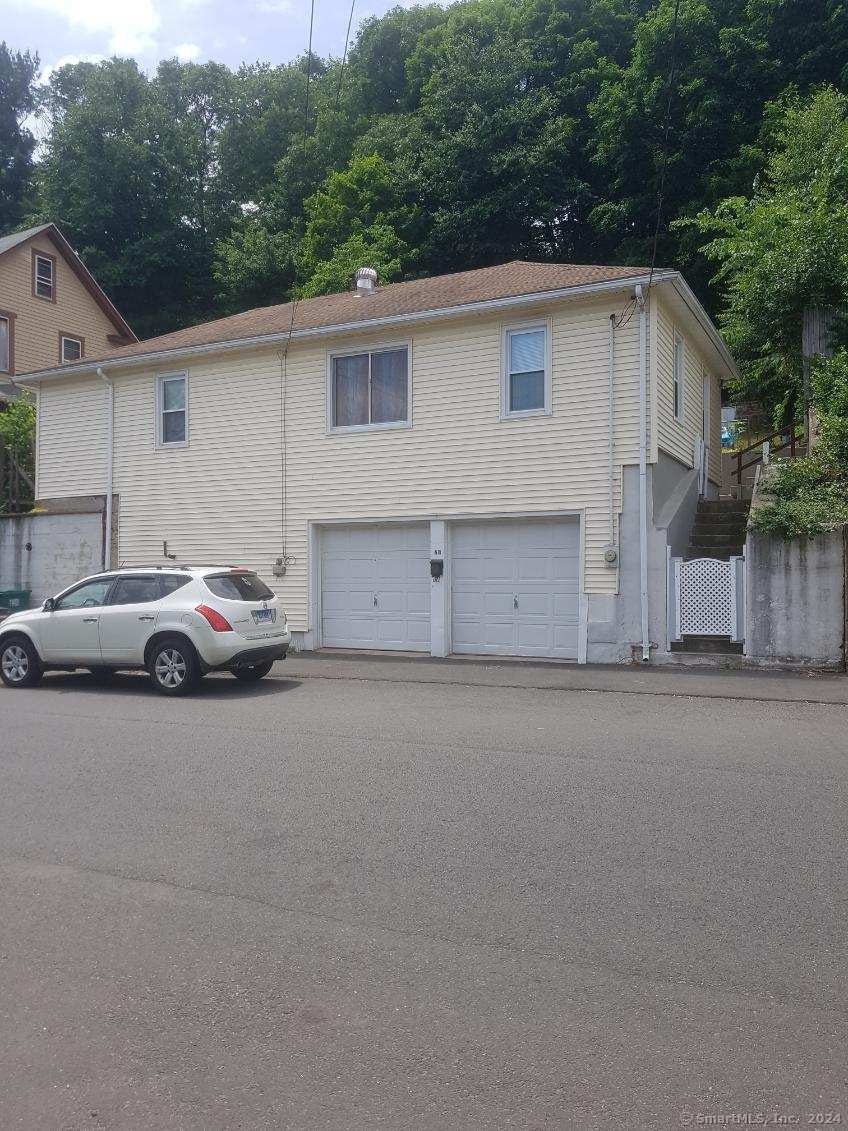 68 New St, Seymour, CT 06483 - photo 1