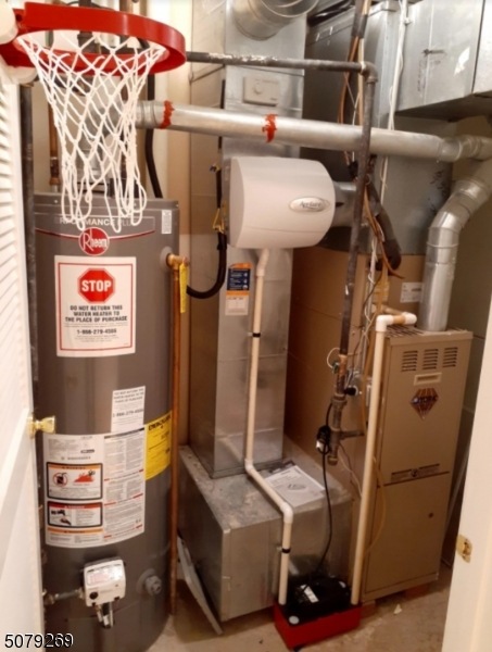 1030 Shadowlawn Dr unit 1330, Green Brook, NJ 08812 - photo 1