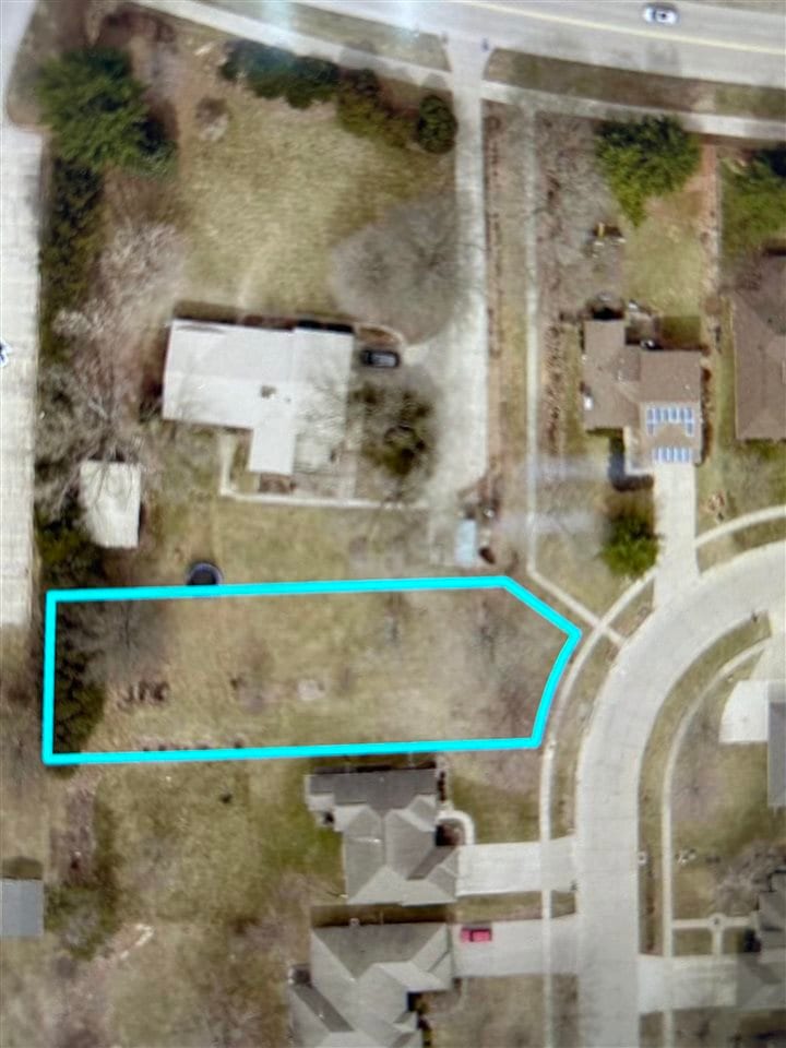 For Sale $150,000 • Co-Listing Agent