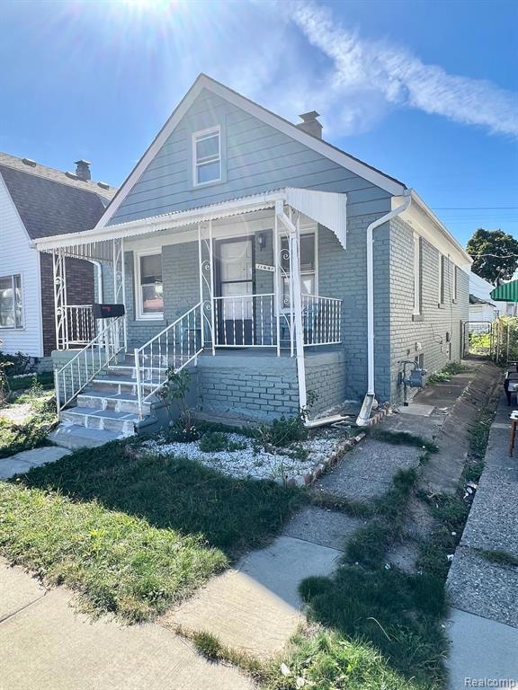 11441 Moran St, HamtraMcK, MI 48212 - photo 1