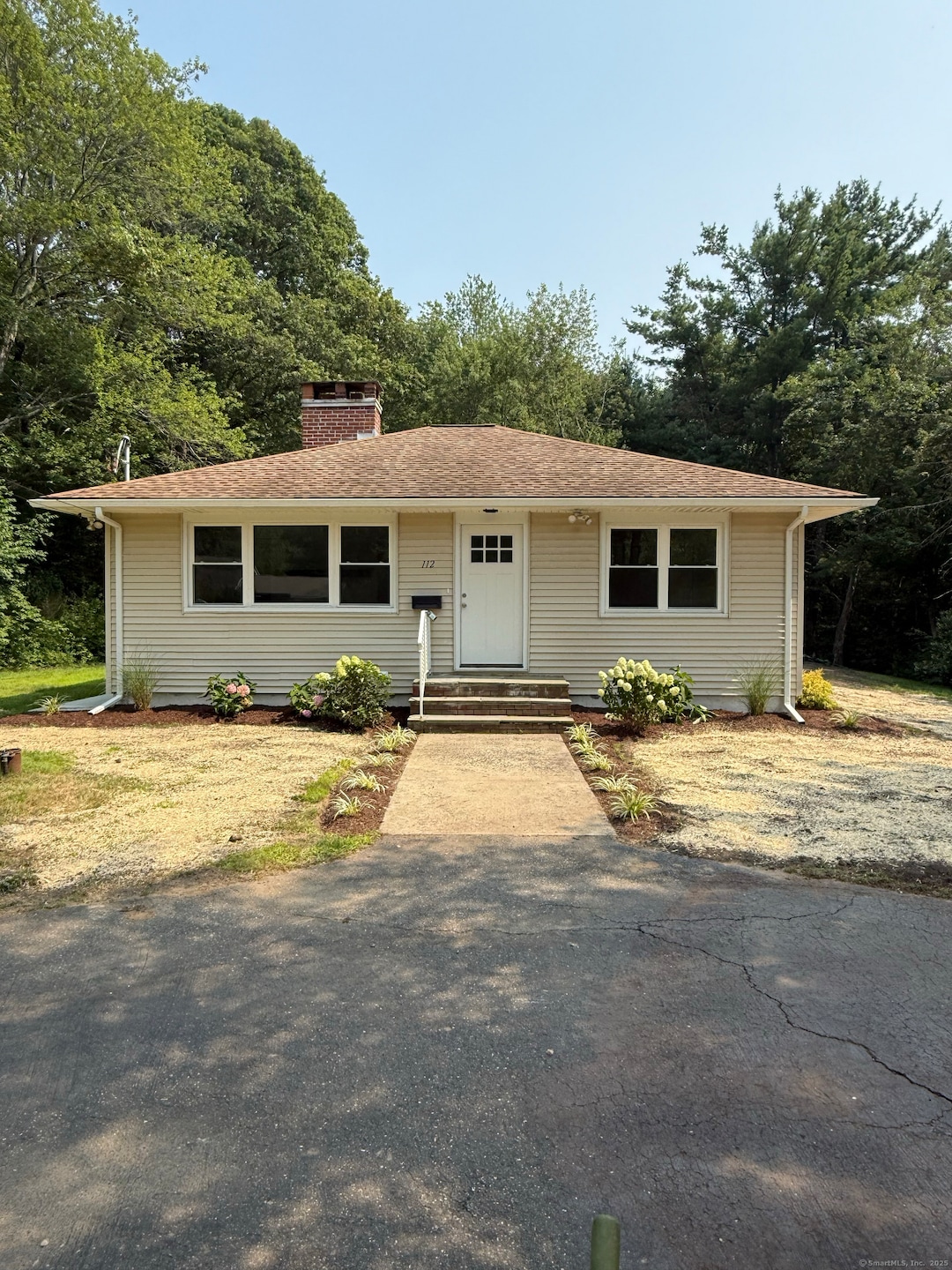 112 Long Swamp Rd, Wolcott, CT 06716 - photo 1