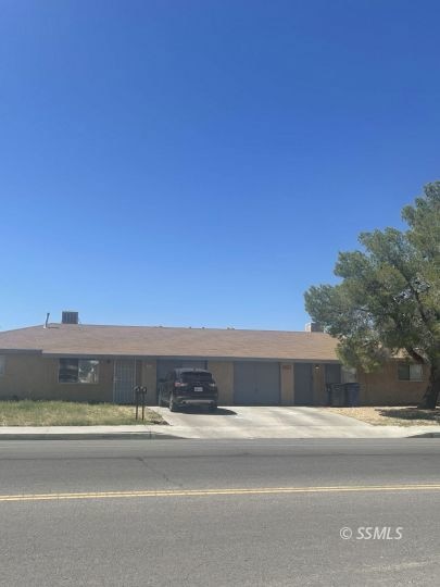 127 S Gateway Blvd