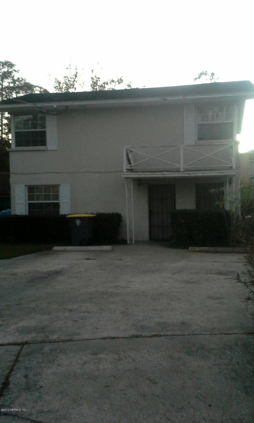 528 Talbot Ave, Jacksonville, FL 32205 - photo 1
