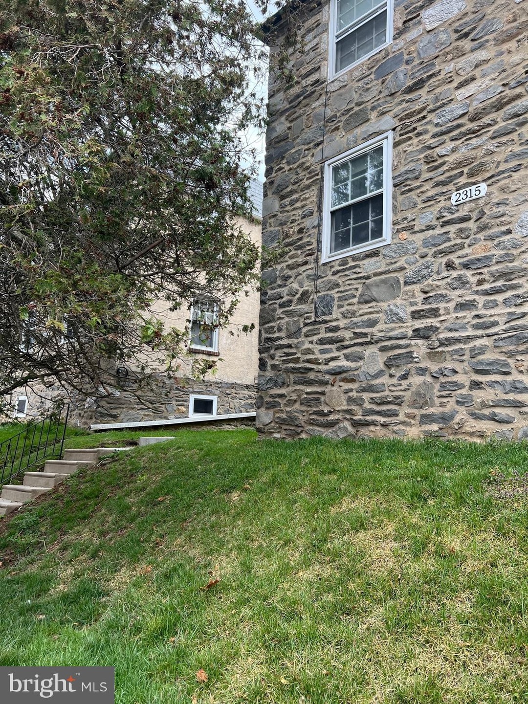2315 Haverford Rd unit A, Ardmore, PA 19003 - photo 1