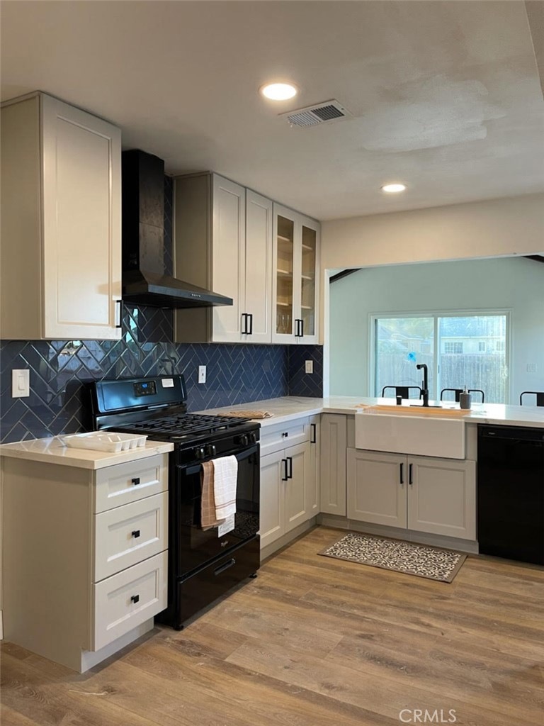 5131 Verdura Ave, Lakewood, CA 90712 - photo 1