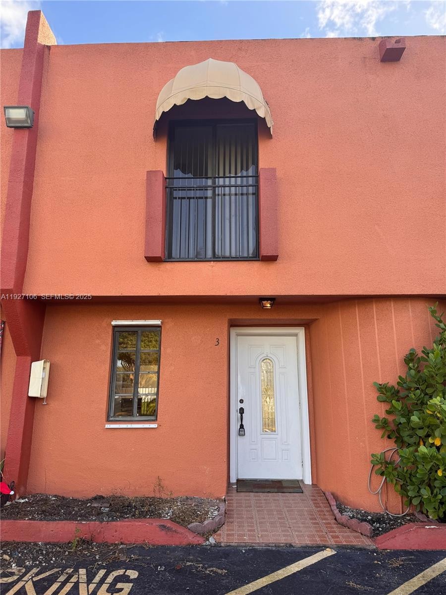 8454 NW 8th St unit 3, Miami, FL 33126 - photo 1