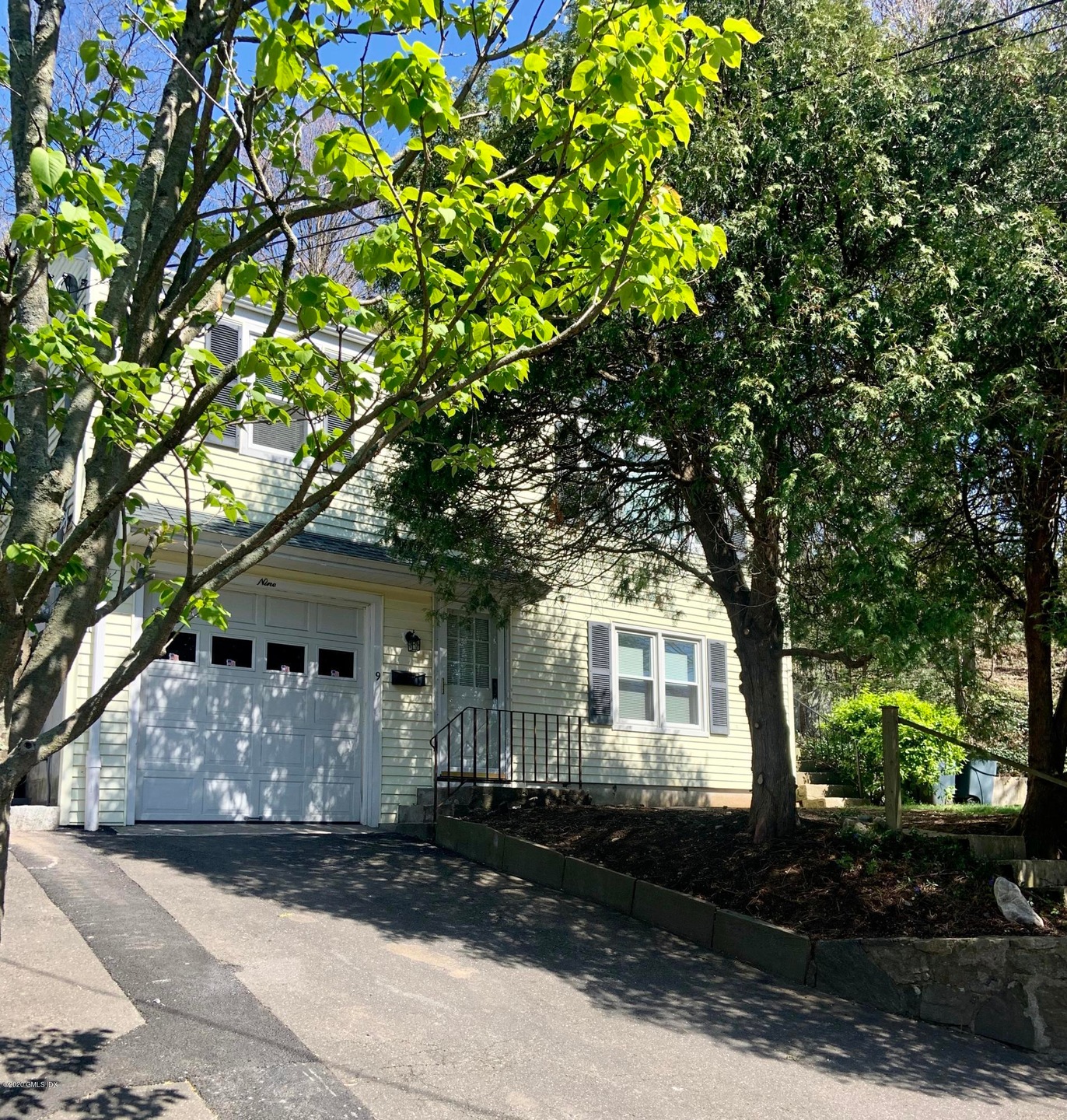 9 Pemberwick Rd, Greenwich, CT 06831 - photo 1