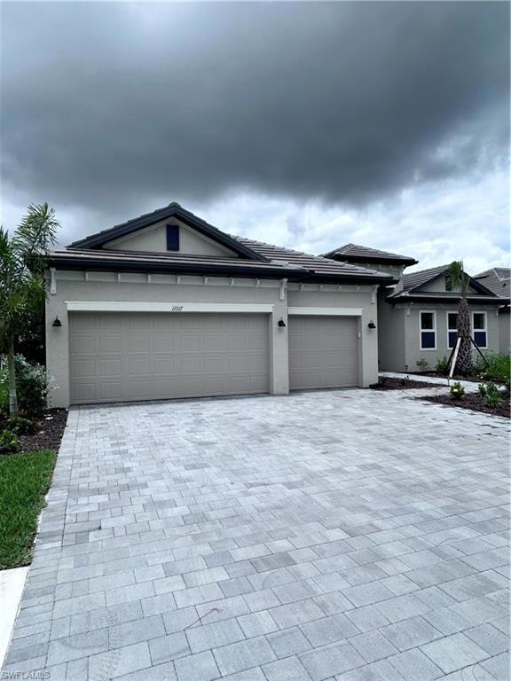 11017 Hanging Vine Dr, Fort Myers, FL 33913 - photo 1