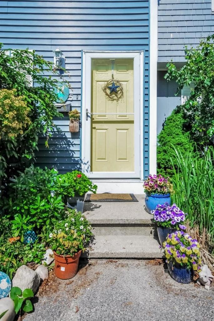 536 Main St unit 5, Falmouth, MA 02540 - photo 1