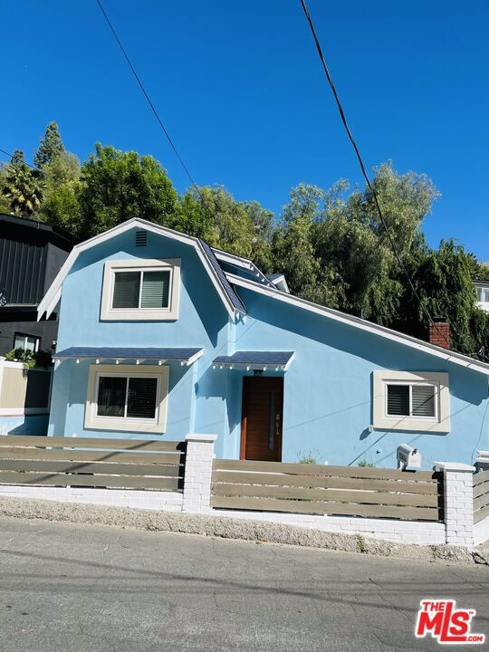 22626 Cass Ave, Woodland Hills, CA 91364 - photo 1