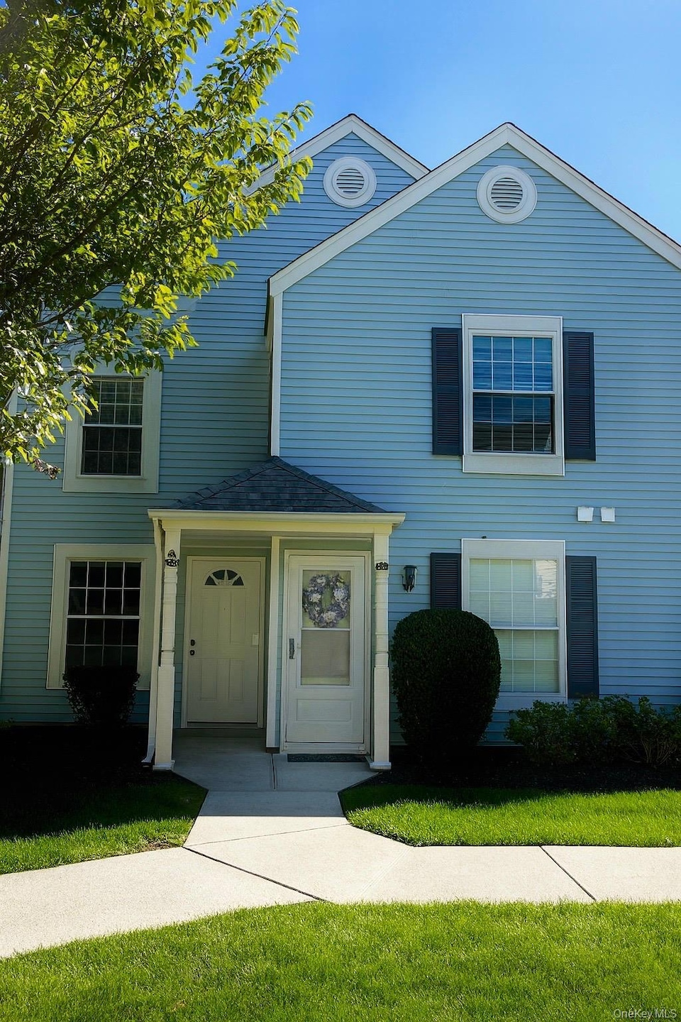 263 Fairview Cir, Middle Island, NY 11953 - photo 1