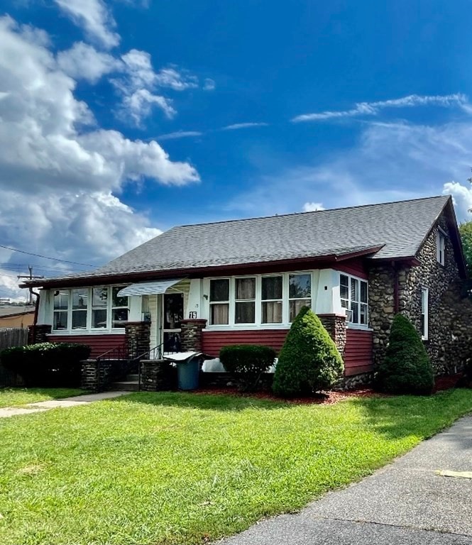 15 Ralph St, Feeding Hills, MA 01030 - photo 1