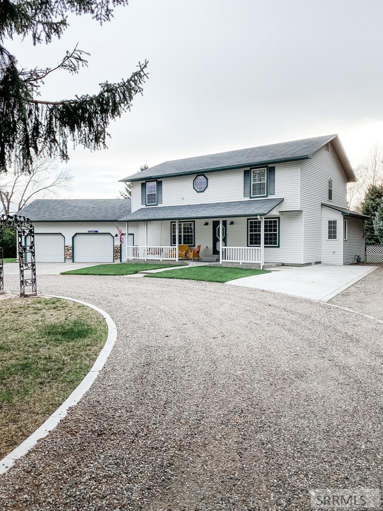 166 N 725 W, Blackfoot, ID 83221 - photo 1